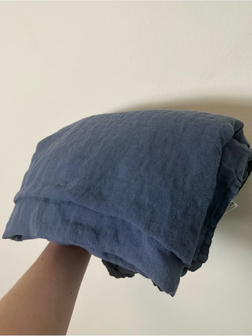 Brooklinen 100% Linen Flat Sheet and Pillowcase Set Navy Blue Twin